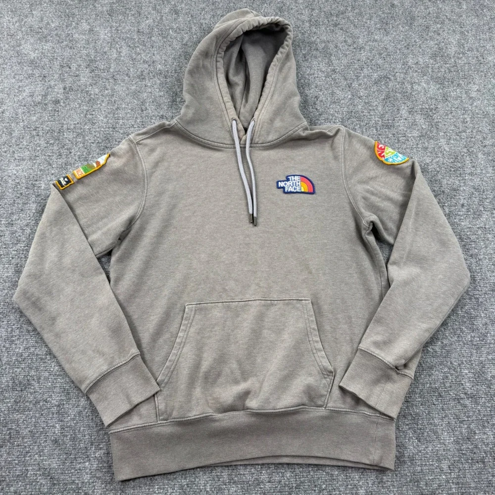 The North Face Novelty Patch Hoodie Small Gray Multi Patch Graphic Pullover Mens